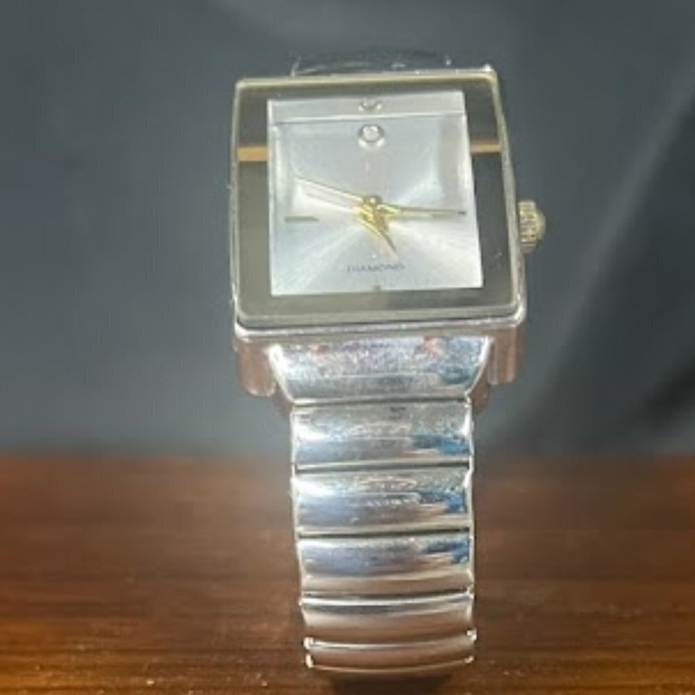 Diamond Womens Watch E Gluck Egc Diamond Dial Silver Tone